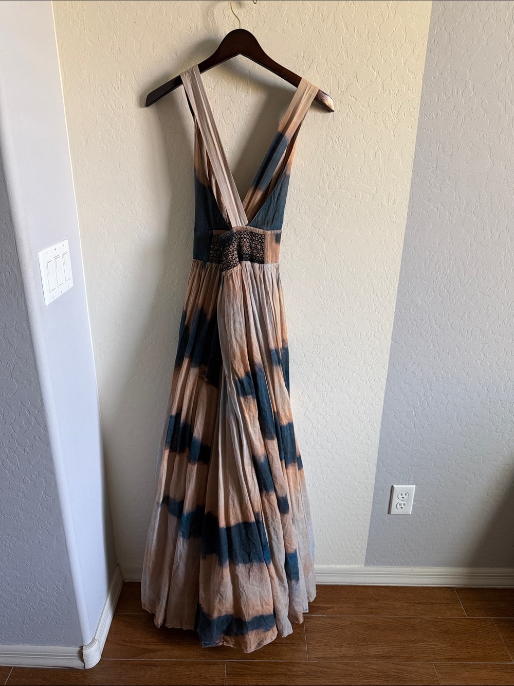 Hope for Flowers “Guest Of” Organic Cotton Maxi Dress - Picture 7 of 9